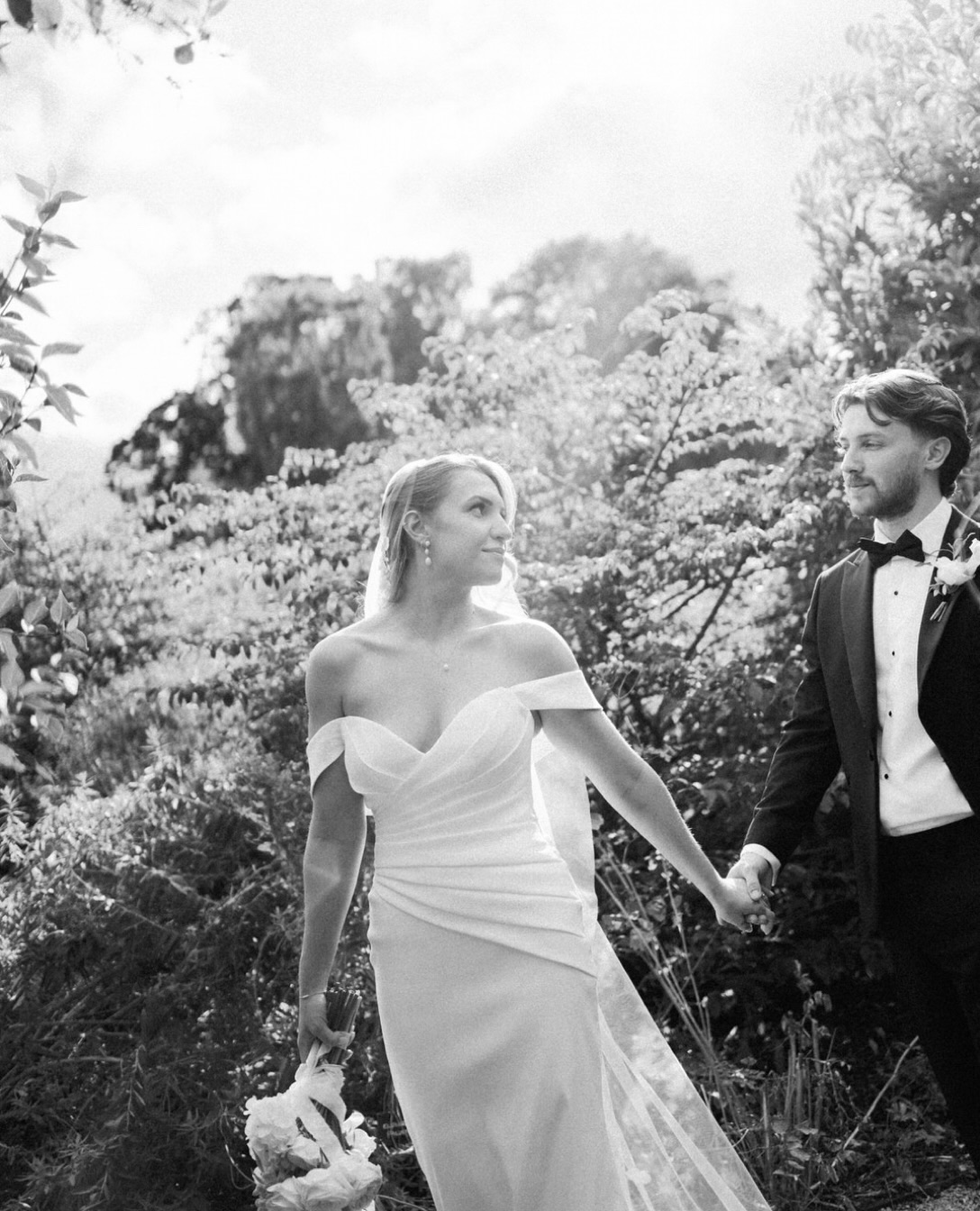A walk through the gardens, lots of laughter and an amazing day behind the camera!Just a few of the sneaks from a gorgeous wedding at The Fig House, Middleton Lodge; I couldn’t resist sharing a few favourites.Everything about this day was so fun to photograph. M&C brought the vibe with their wonderful guests and a brilliant team of suppliers who made the whole day come together so beautifully.Days like this are exactly why I love what I do. A huge thank you to you both and to a fantastic team of suppliers for making it all so special.Venue @middletonlodge
Content @courtneycapturesit_
Makeup @elliefenwickmakeup
Hair @hairbymeganboyne
Florals @thymetobloomttb
Dress @confettiandlaceleeds
Designer @evalendel
Cake @percysbakes
Bridesmaids @nobodyschild
Shoes @charlottemillsshoes
Singer @jadelamey.singer
DJ @hilife_entertainmentBride @meganae_
Groom @calbunceAs a recommended wedding photographer at Middleton Lodge, it’s always a pleasure to return to The Fig House and its beautiful gardens, creating relaxed, editorial wedding photography that captures the atmosphere, natural moments and individual story of every wedding.