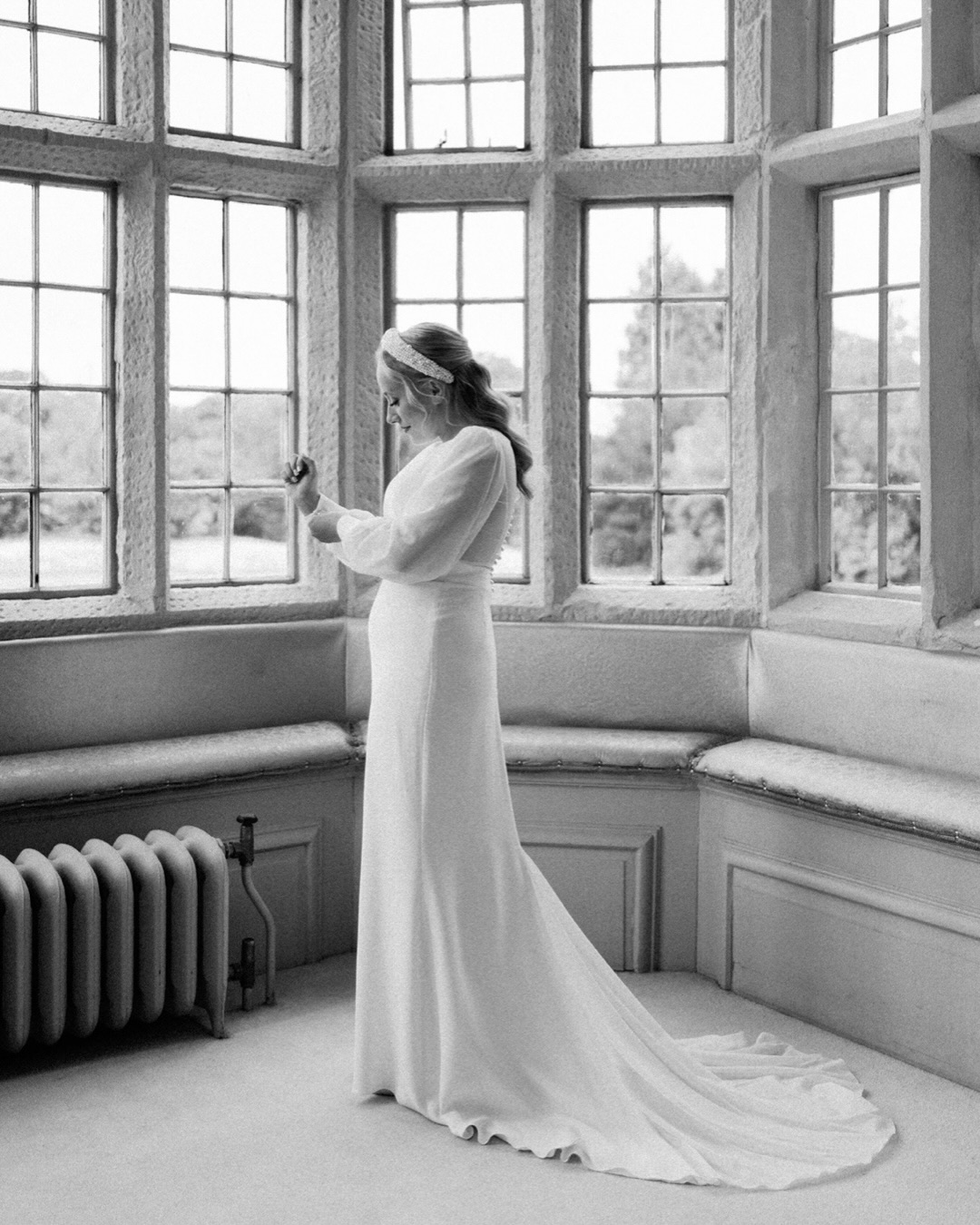 A glimpse into the beautiful morning of F&O’s wedding at Howsham HallI’ve no idea where July went, or what day it is, but do I know that I have captured some insanely gorgeous weddings over the last few months.This day was classic and elegant in all the right ways. Amazing people, gorgeous venue, and I can’t wait to keep editing their amazing day!Venue @howshamhall
Dress @theharrogateweddinglounge
Designer @sassiholfordbridal
Florals @leafycoutureyork
Makeup @dannireading.com_
Hair @rachelmarie_hairandmua
Caterer @dinevenues
Suit @mullenandmullen
Shoes @jimmychoo
Bridesmaids @joysbellabridesmaids
Cake @poppypickeringcakes
Stationery @roseandbeaudesigns
Bride @francescascullion
Groom @oliscull95Luxury Yorkshire wedding photography for modern couples celebrating at beautiful countryside estates including Howsham Hall, Middleton Lodge, Hedsor House in the UK and beyond