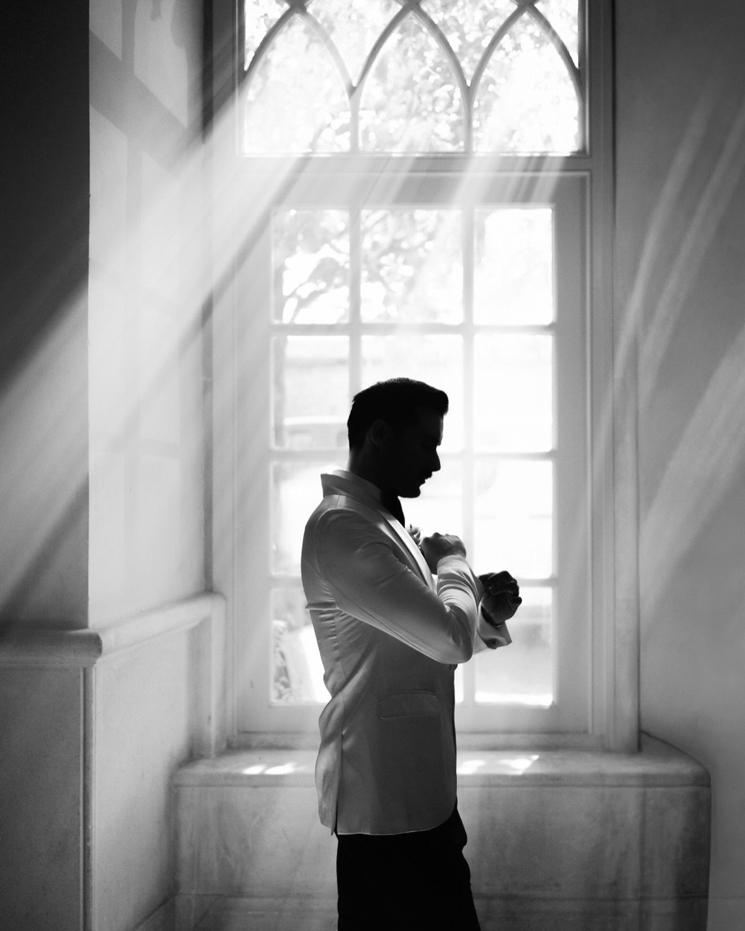 A wedding editorial rooted entirely in atmosphere, fashion and storytelling.Set within the impossibly beautiful  Euridge Manor￼, this concept-driven shoot drew inspiration from the romance and drama of Swan Lake bringing together ballet dancers, swans, sculptural florals, candlelight and impeccably tailored suits with velvet bow ties.Every frame was designed to feel cinematic and intentional. Movement across the gardens, reflections on the water, layers of texture and an unmistakable sense of luxury woven through every detail.A bold creative vision brought to life inside one of the most extraordinary venues imaginable.Photographer @joelskinglephotography
Location @euridge_
Planner @sarahlouiseweddingplanner
Workshop Host @workshopsbyolaandtom @olaandtom
BTS Content @connsocial
Suits @nathanpalmerbespoke
Florist @muckfloralweddings
Styling @quirk_it__
Tablescape @quirk_it__
Stationery & Signage @twinandtaurus
Cake @meeramakes
Production @fusionsoundandlighting
Entertainment @evoke.entertainment
Coordinators @skellonevents & @sarahlouiseweddingplanner
Brad & Milin - @theseths.co