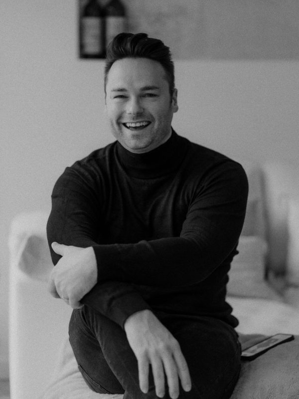 Joel Headshots france-0058BW